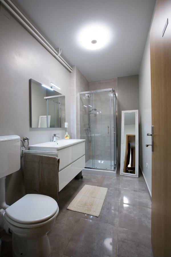 New Rooms & Apartments In Ljubljana Bagian luar foto